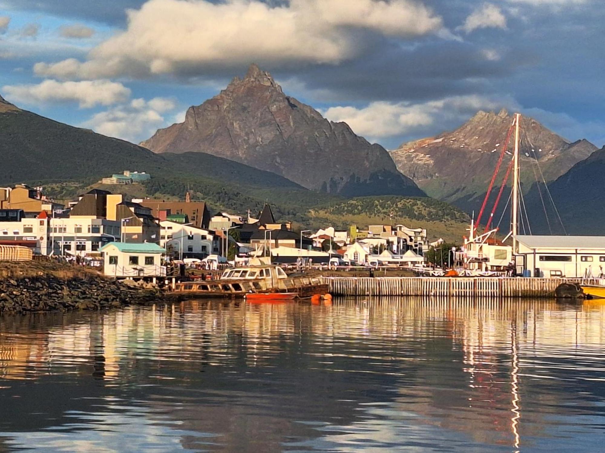 Willa Casa Linda Ushuaia Zewnętrze zdjęcie